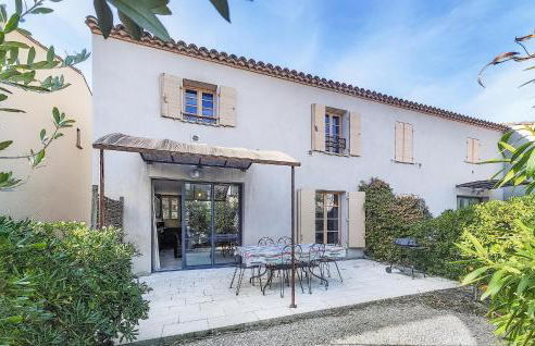 2 Bedroom Lovely Home In Saint-Laurent-De-La-Ca - Foto 1