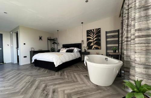 Loudoun Mains Luxury Lodges - Foto 21