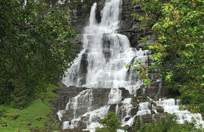 Ferrovia Flam, crociera Nærøyfjorden e punto panoramico Stegastein - Foto 21