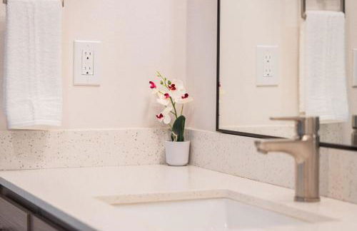 ASU Area 1BR Apt with Pool, Gym, Sleeps 3 - Foto 50