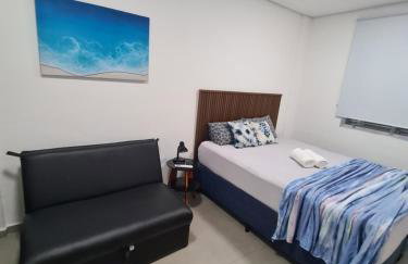 Loft em prédio em frente à praia - Foto 5