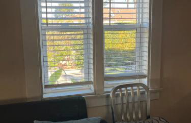 Cozy One Bedroom Apartment - Photo 16