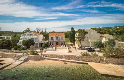 VILLA FUX ZRCE Novalja - direkt am Strand - Photo 37