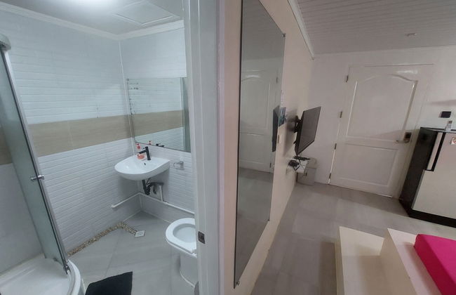 A touch of pink secret garden resort - Photo 26