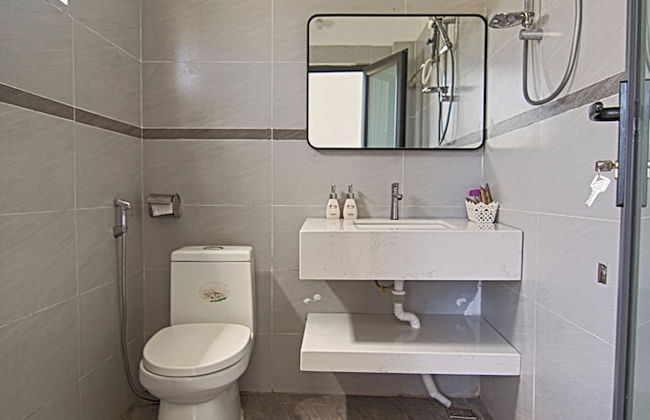 Hoa May Hotel - Photo 73