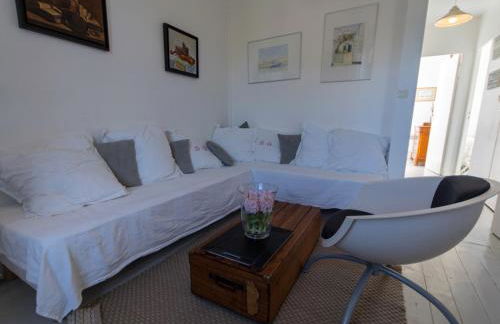 Appartement rénové vue mer au cœur de Le Palais - FR-1-418-80 - Photo 4