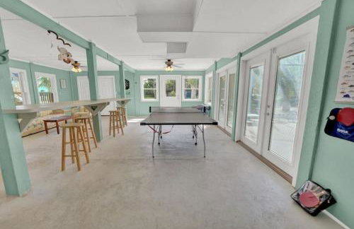 Pet-Friendly Bay View Home w/ Screened Pool Near Lighthouse - Foto 15