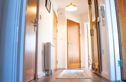 Piazza 2 bed 2 bath APT close to Cardiff Bay and WMC with Private Parking - Foto 23