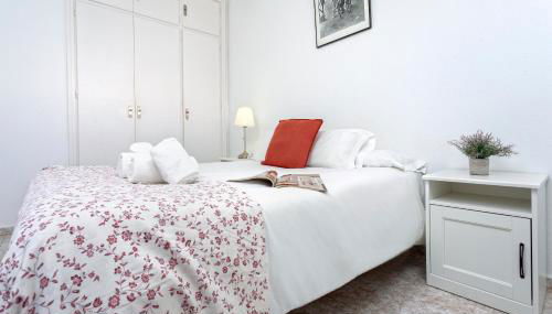 Sunstay Torrealmadena Flat II Benalmadena - Foto 4, towels, wardrobe