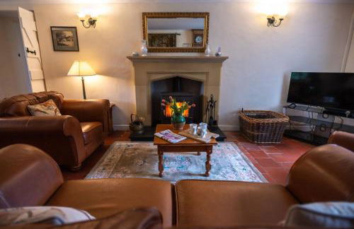 Garden Cottage - Photo 3