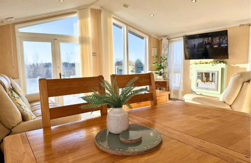 Hot Tub Lodge, Panoramic Views & Free Golf, Dog Friendly - Foto 35