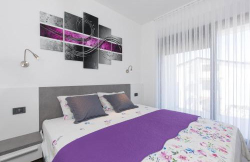 Villa Supernus with Heated Pool - Foto 30