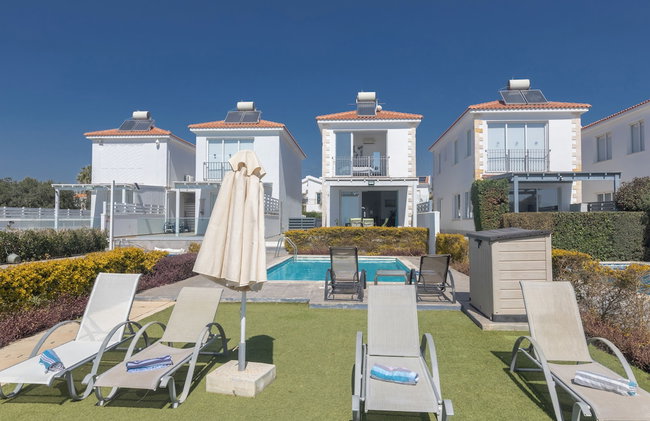 Villa Suri, Luxury Seafront Villa - Foto 15