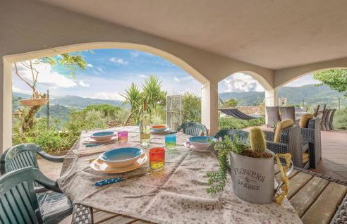 Two-Bedroom Apartment In Sorana Pescia Pt - Foto 1