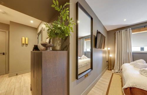 Brook Bottom Farm luxury apartments and Farmhouse - Photo 44