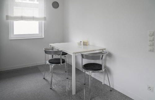 Modernes Stadthaus 100qm Parkplatz Bad&Dusche Küche - Foto 15