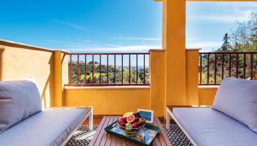 RentAndHomes Reserva de Marbella - Photo 3