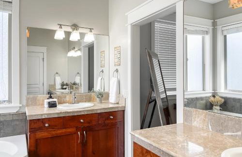 Mountain View Adventures - Photo 9