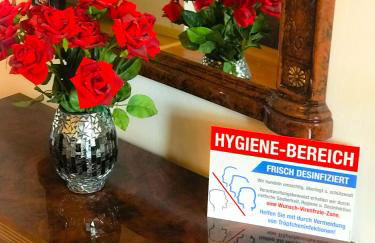 "Casa20200" 2 x Apartments je 150qm für Business, Familien, Gruppen, Handwerker 15min von BERLIN, Erdbeerhof, Outlet B5, 5min vom See Falkensee !! 2 Apartment each 150qm for BUSINESS , FAMILIES 15min from BERLIN!! - Foto 5