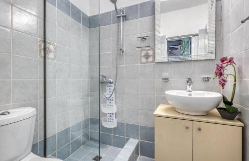 Jo's Guesthouse, Benitses - Foto 30