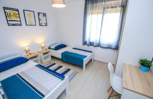 Family Beach Apartments - Photo 23