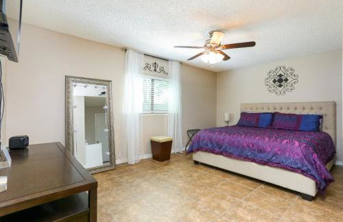Home near Sea World & Lackland - Foto 14