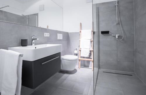 Prime Park Apartment Aschaffenburg mit Terrasse - Foto 9