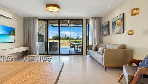 Ofurô - 5 Suítes - Piscina Aquecida - Marina - Condomínio - Foto 3