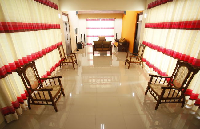 APL Apartments - Photo 10