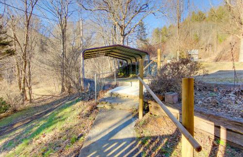 Peaceful Mars Hill Home with Porch and Mountain Views - Foto 28