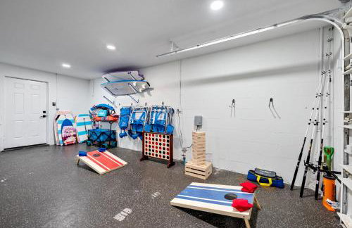 Oceanfront Cocoa Beach Vacation Home Private Beach, Tiki Bar & Family Fun - Foto 39