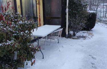 LES FONTANILLES odeillo chalet 60 WIFI & PARKING gratuit exposé plein sud & plein pied , draps & serviettes de toilettes non inclus, sabanas y toallas no incluidos - Foto 5