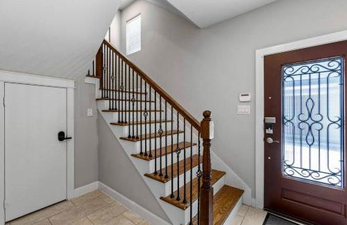 Spacious 3BR/BBQ/Yard/9 min to Downtown & Med Ctr - Foto 25