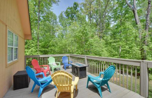 The Lake Place Cabin with Golf Cart and Free Kayaks! - Foto 20