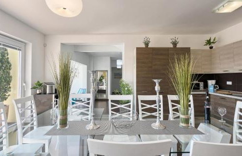 Awesome Home In Naselje Muzini - Foto 27