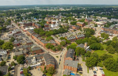 Steps to Downtown Rooftop Deck Flexible Temp Stay - Foto 60
