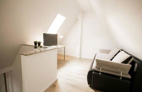 bonquartier - HOUSE 5BR - GARDEN - FOREST - TOP ROAD CONNECTION - Foto 15