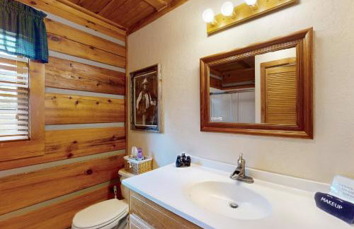 Hot Tub and River Views Doolittle Mountain Cabin - Foto 13