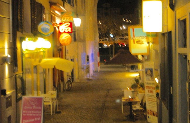 Lindas Beauty - Photo 1