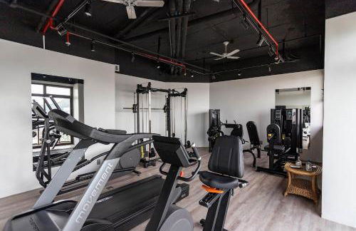 (1806) A 150 Metros da Praia do Leblon com Academia, Arrumação Diária, Vista Mar e Vista para o Cristo - Photo 11