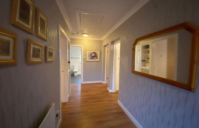 Quiet Secluded two Bedroom Bungalow With Parking - Foto 18