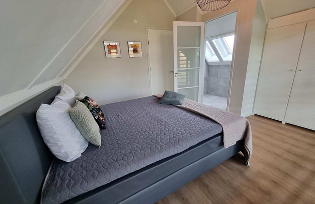 Villa in Balk With Private Jetty - Photo 4