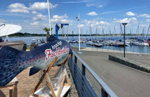 8 Personen Ferienhaus ,,Seegelblick" am Goitzschesee, erste Reihe am Strand mit Sauna, Whirlpool, Kamin, Wallbox & SUP - Foto 56