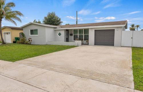 Stadium Sunflower Miramar home, 3 bd, 2 ba - Photo 11