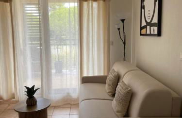 Escapade Uzétienne Cœur de ville et Parking - Foto 3