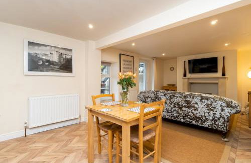 Lovely 1 bed apartment with free parking - Pass the Keys - Photo 4