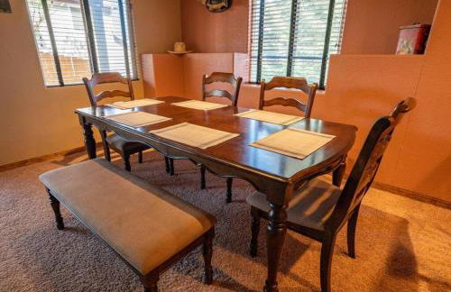 Bear Creek Lodge - Spa - Fire Table - 3min to Trails - Foto 39