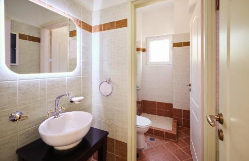 Olive Retreat - Photo 19