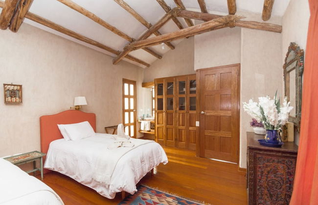 Artsy & Luxury Sacred Valley House - Photo 11