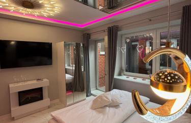 Apartament "Love Island" Jacuzzi SPA z dużą wanną z hydromasażem dla Dwojga - Foto 5